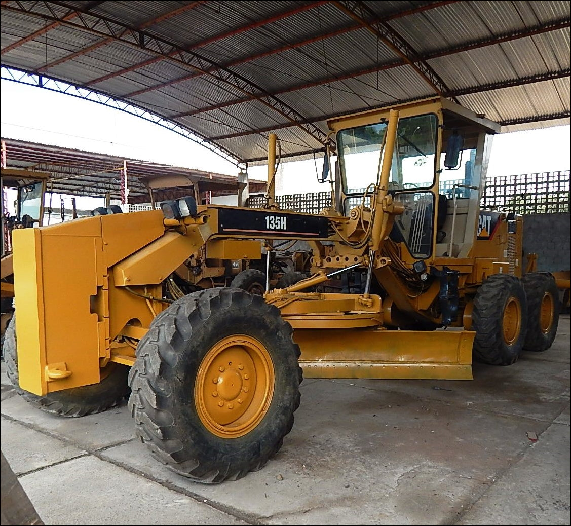 Manual de Serviço CATERPILLAR - 135H - Motoniveladora (Inglês) PDF
