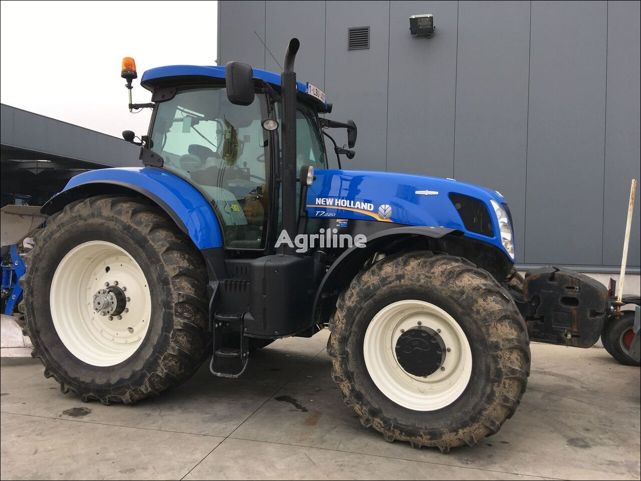 Manual De Serviço NEW HOLLAND - T7.220, T7.235, T7.250 - Trator