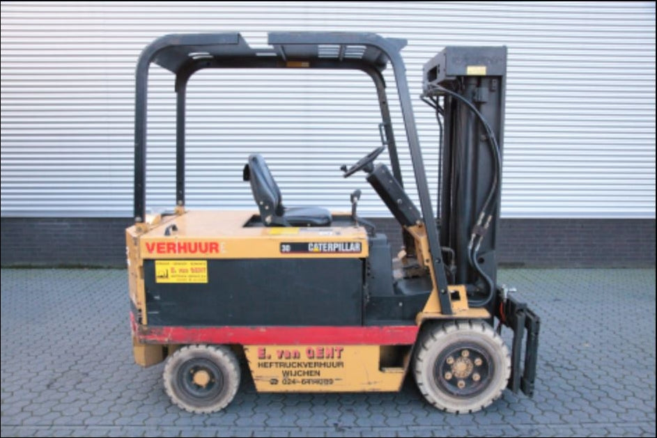 Catalogo De Peças CATERPILLAR - F60D P - Empilhadeira