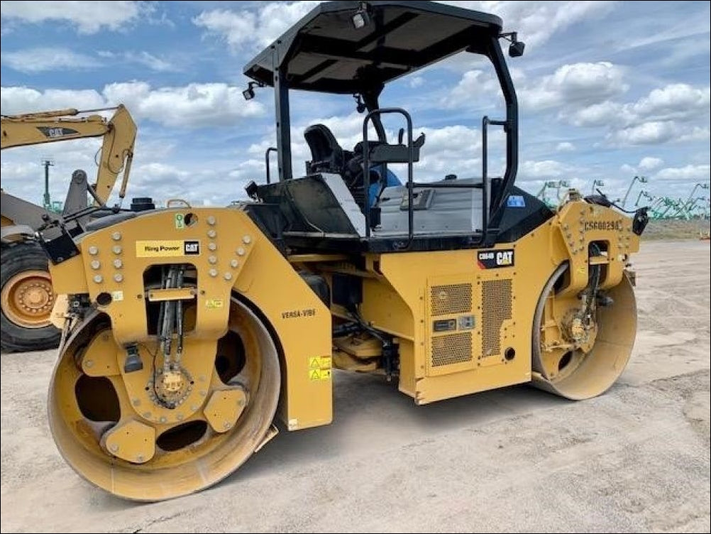 Manual de Serviço CATERPILLAR - CB-64B - Rolo Compactador Vibratório (Inglês) PDF