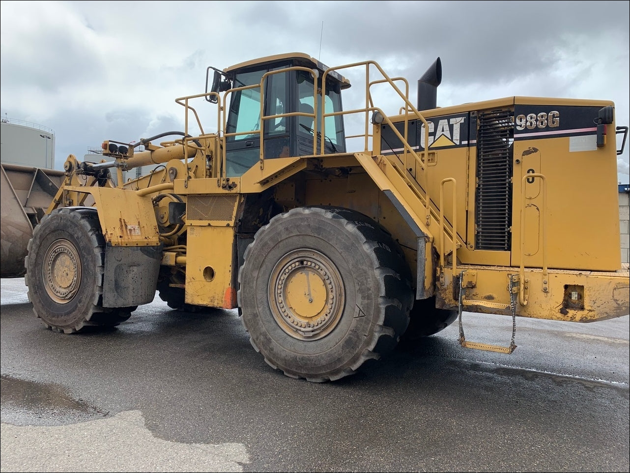 CATALOGO DE PEÇAS CATERPILLAR - 988G - CARREGADEIRA DE RODAS EM PDF