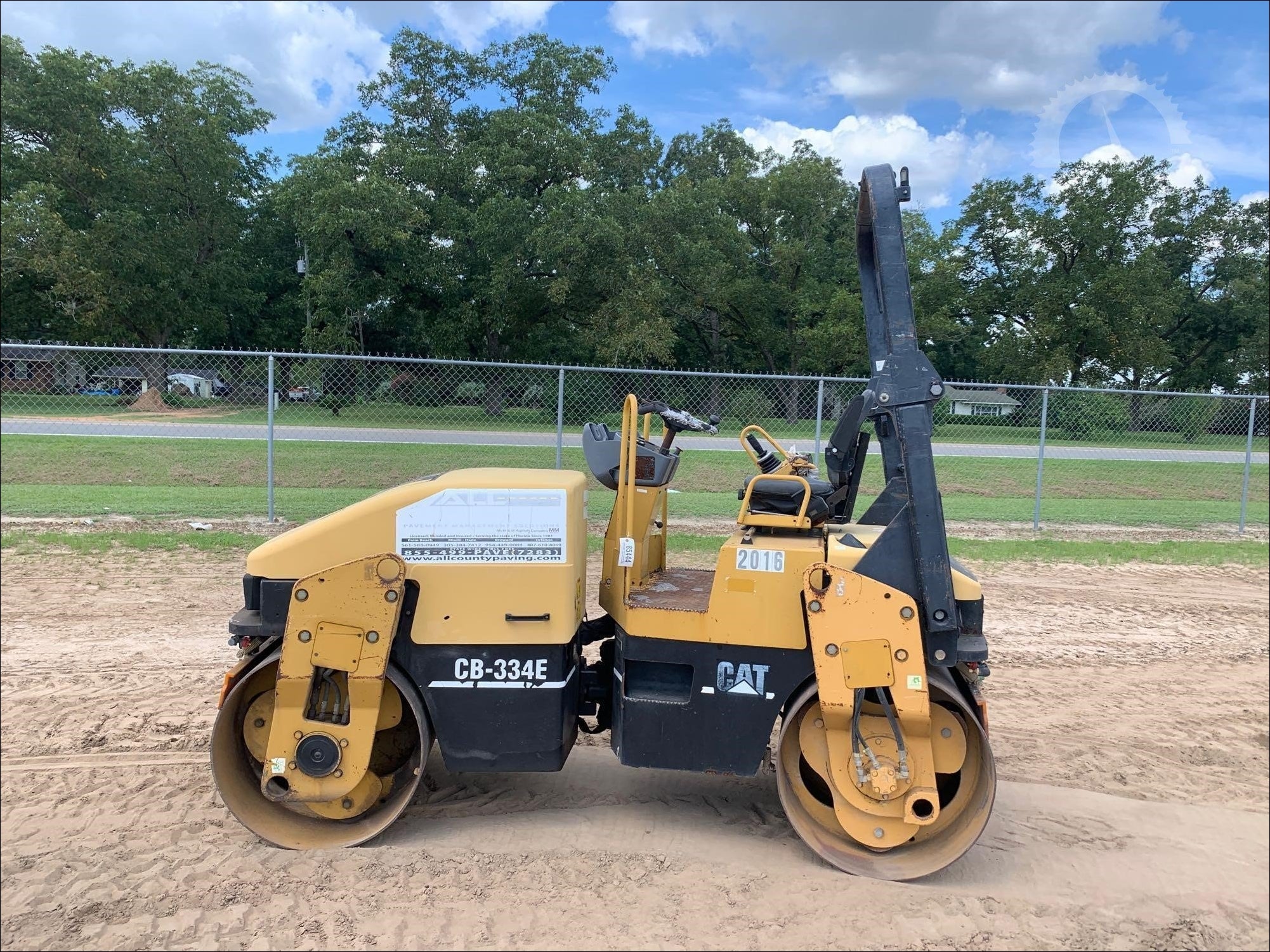 CATALOGO DE PEÇAS CATERPILLAR - CB-334E - ROLO COMPACTADOR VIBRATÓRIO EM PDF