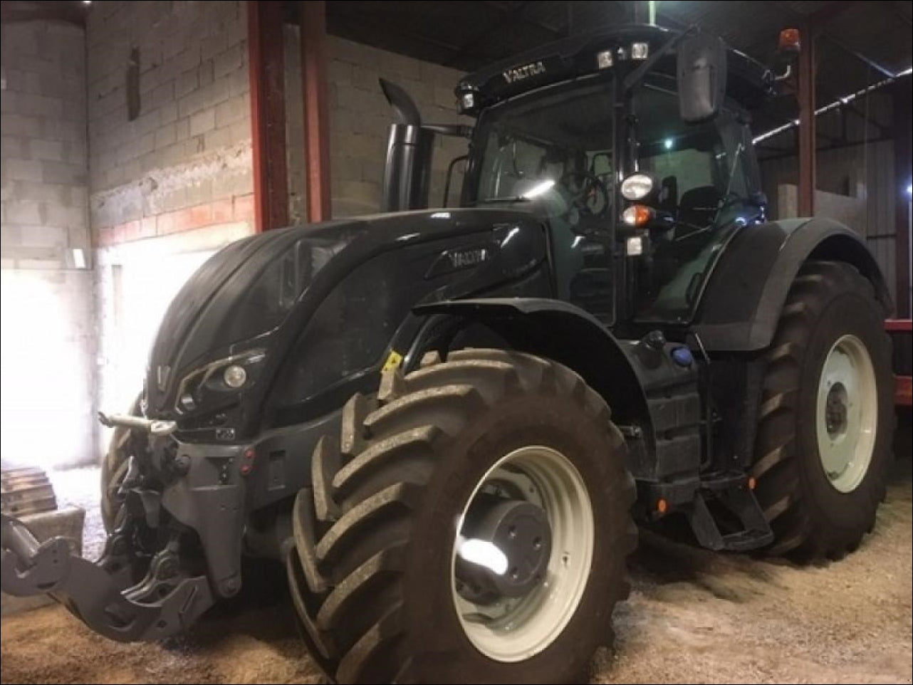 Catálogo De Peças Valtra - S324 - Trator