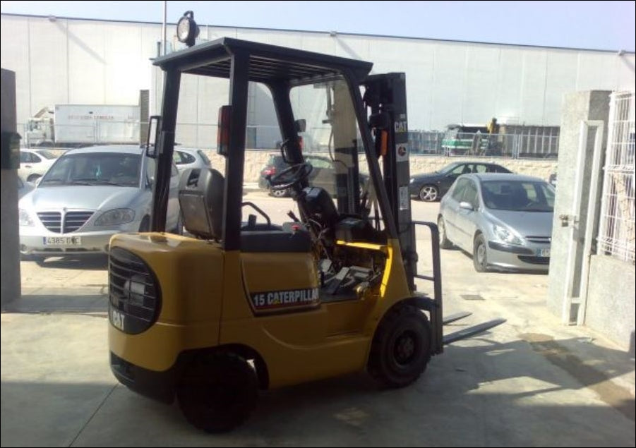 Catalogo De Peças CATERPILLAR - DP15 MC - Empilhadeira