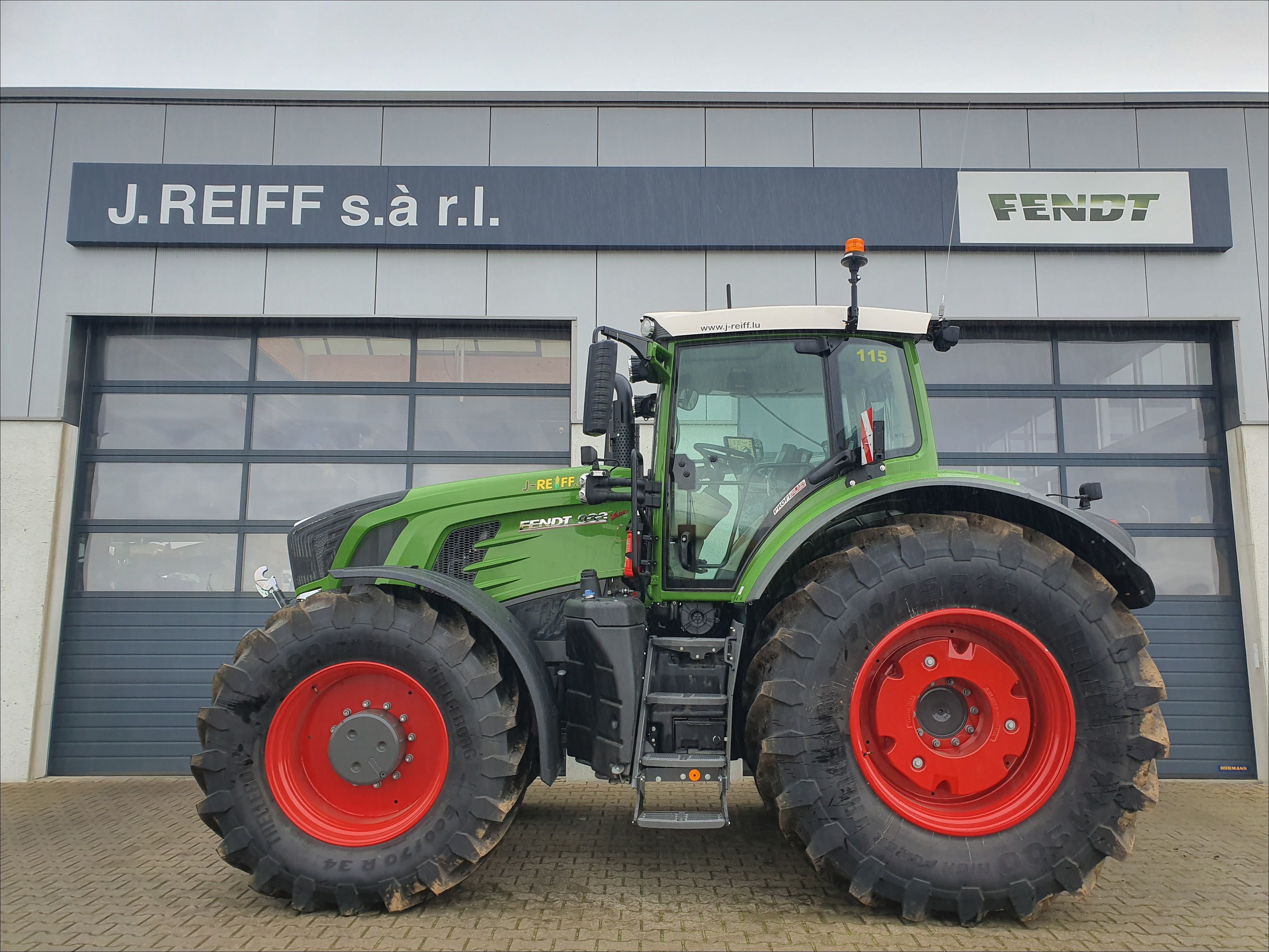 Catalogo De Peças FENDT - 933 SCR - Trator