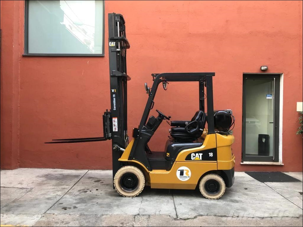 Catalogo De Peças CATERPILLAR - GP18ZN - Empilhadeira