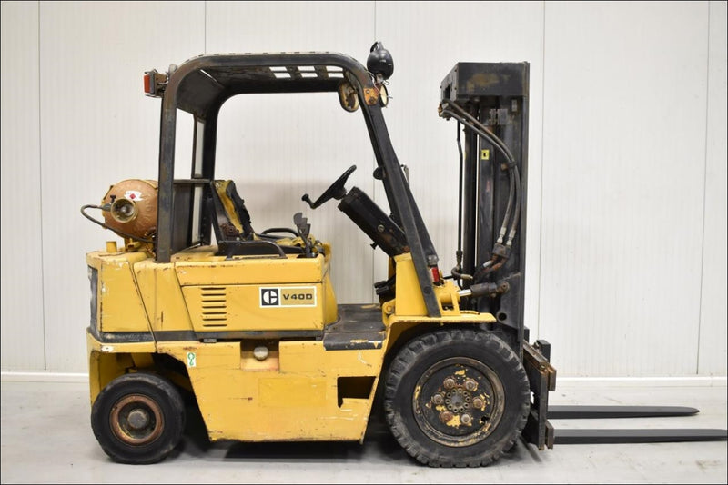 Catalogo De Peças CATERPILLAR - V40D - Empilhadeira