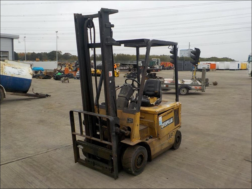 Catalogo De Peças CATERPILLAR - EP18 72\80V MCII - Empilhadeira