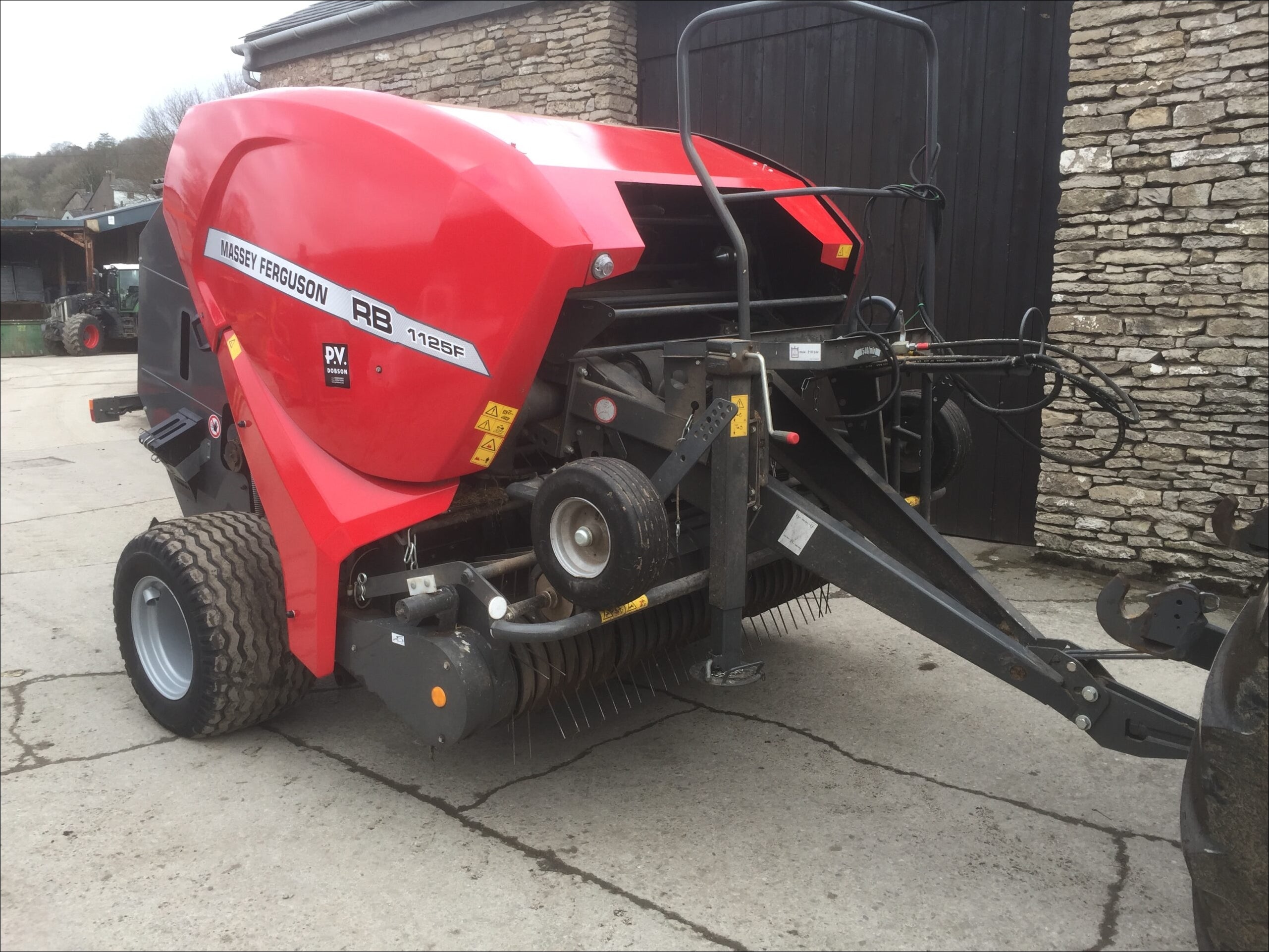 CATÁLOGO DE PEÇAS MASSEY FERGUSON - MF RB1125F - ENFARDADEIRA