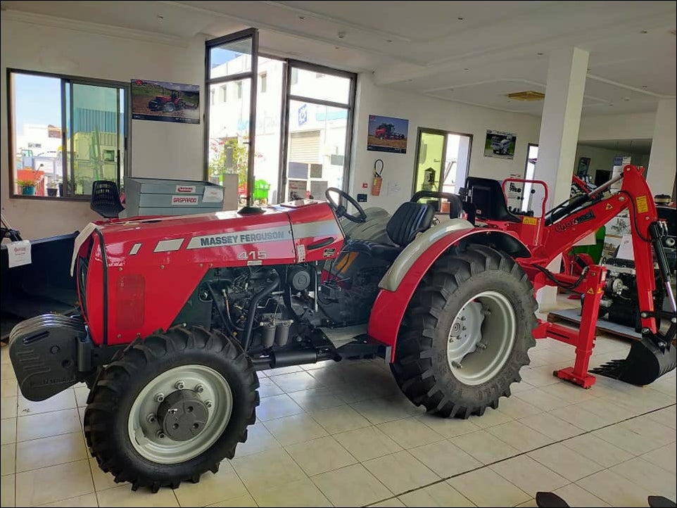 Catalogo De Peças MASSEY FERGUSON - MF 415 - Trator