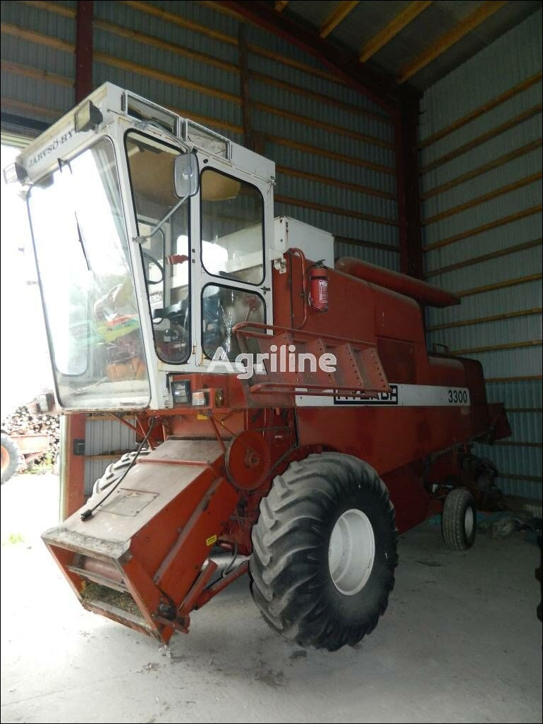 Catalogo De Pecas New Holland - 3300 LAVERDA - 1986\1992 - Colheitadeira