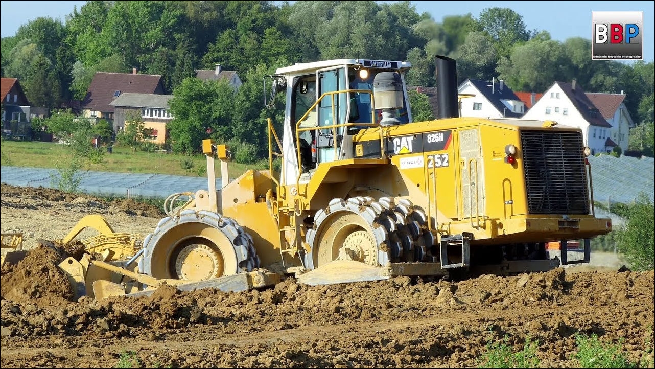 CATALOGO DE PEÇAS CATERPILLAR - 825H - COMPACTADOR DE SOLO - EM PDF