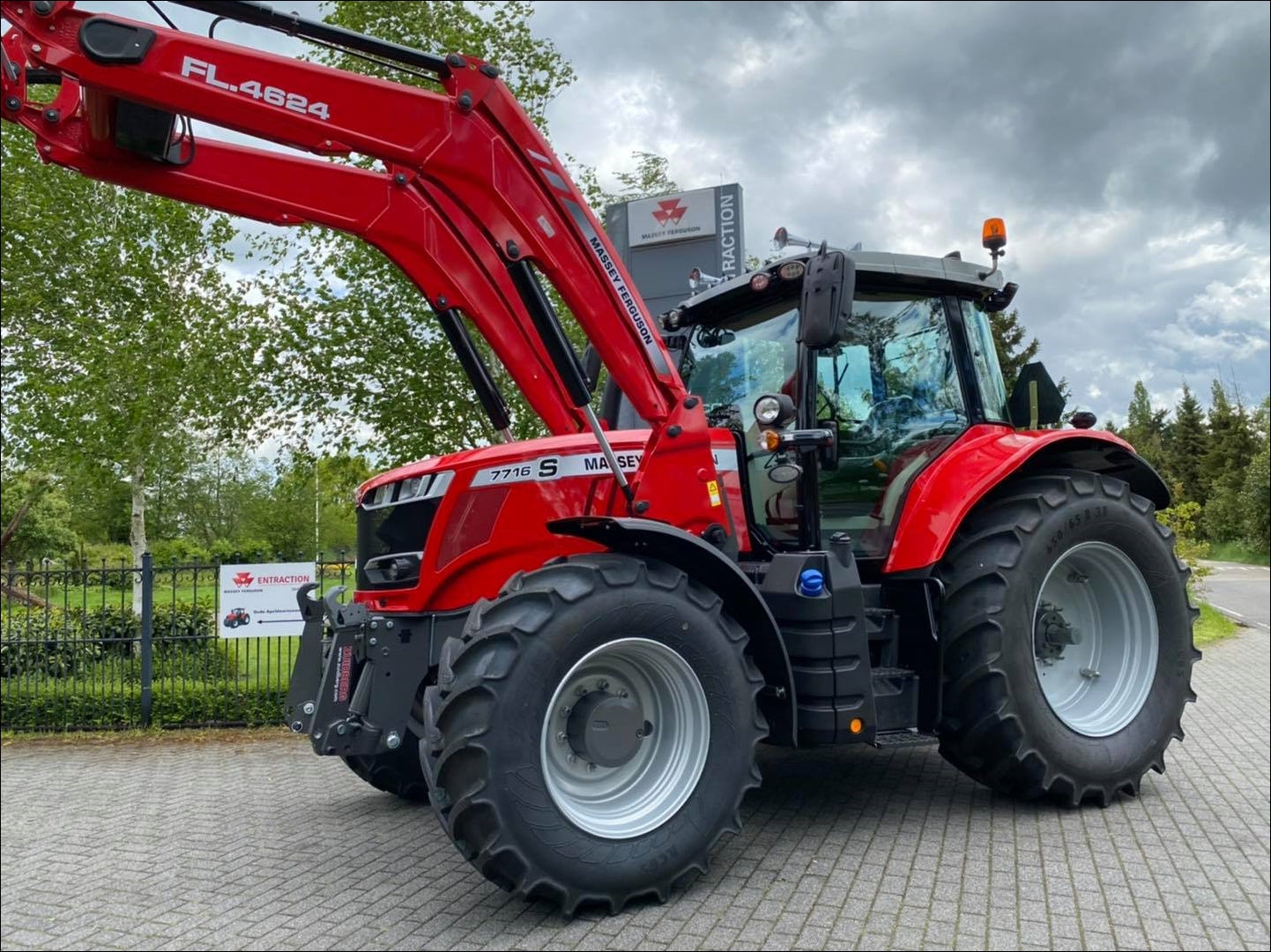 CATÁLOGO DE PEÇAS MASSEY FERGUSON - FL.4624 - CARREGADOR FRONTAL