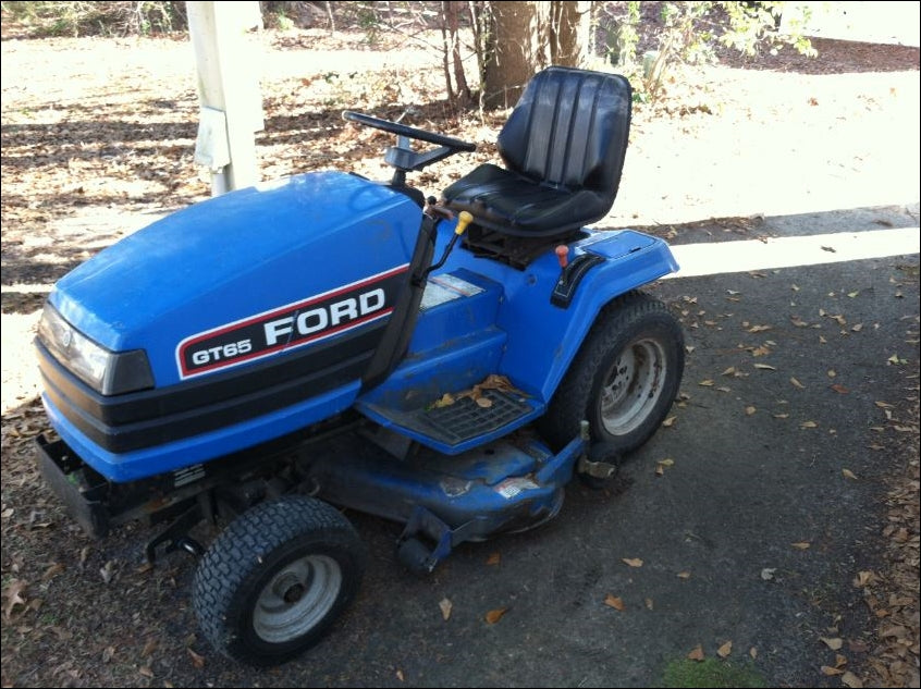 New Holland 715643001 - 48'' MOWER - GT65, GT75, GT85, GT95(01/92 - 12
