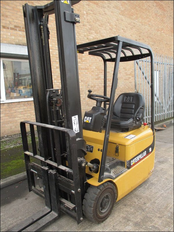 Catalogo De Peças CATERPILLAR - EP10KRT PAC - Empilhadeira