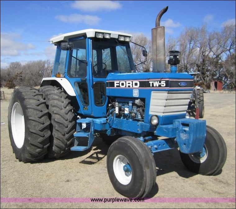 Manual De Serviço NEW HOLLAND - FORD - TW5, TW15, TW25, TW35, 8530 - Trator