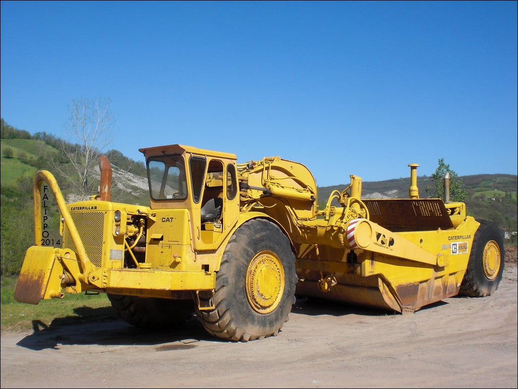 Manual de Serviço CATERPILLAR - 657B - Trator De Rodas (Inglês) PDF