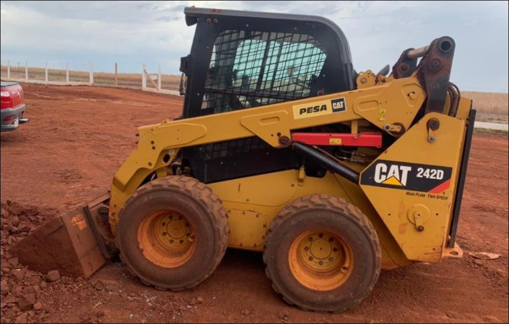 CATALOGO DE PEÇAS CATERPILLAR - 242D - MINI CARREGADEIRA EM PDF