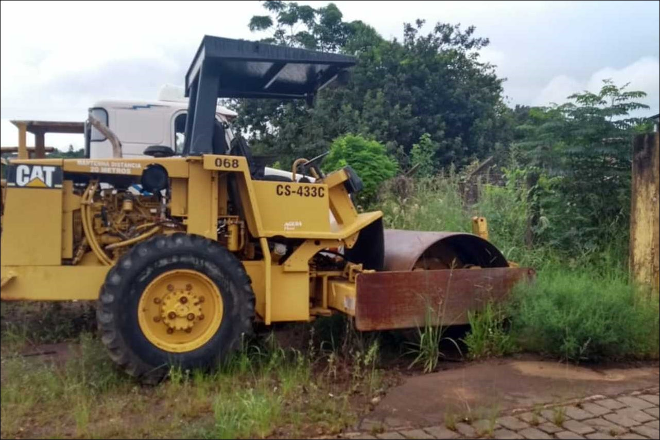 CATALOGO DE PEÇAS CATERPILLAR - CS-433C - ROLO COMPACTADOR VIBRATÓRIO EM PDF