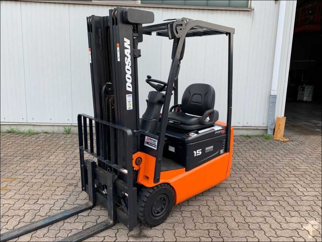 Catalogo De Peças DOOSAN - B15\18S2 - Empilhadeira