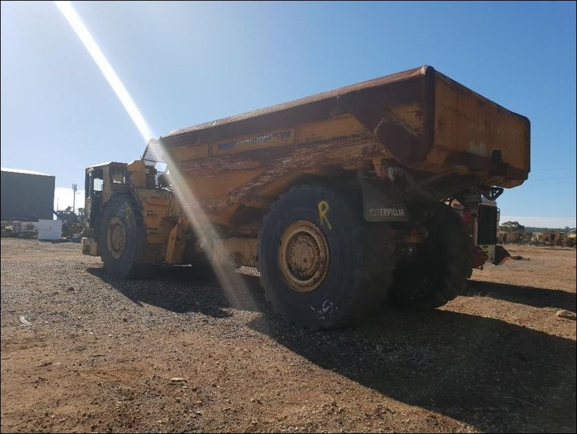 CATALOGO DE PEÇAS CATERPILLAR - AD40 - CAMINHÃO ARTICULADO SUBTERRÂNEO