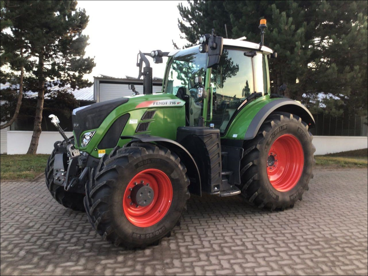 Catalogo De Peças FENDT - 716 - Trator
