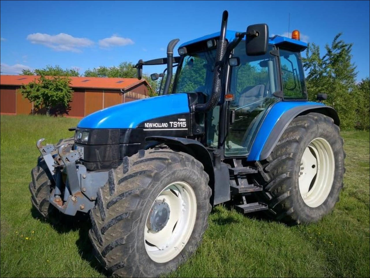 Catalogo De Pecas New Holland - TS115 - BAIXA EM - 2001\2003