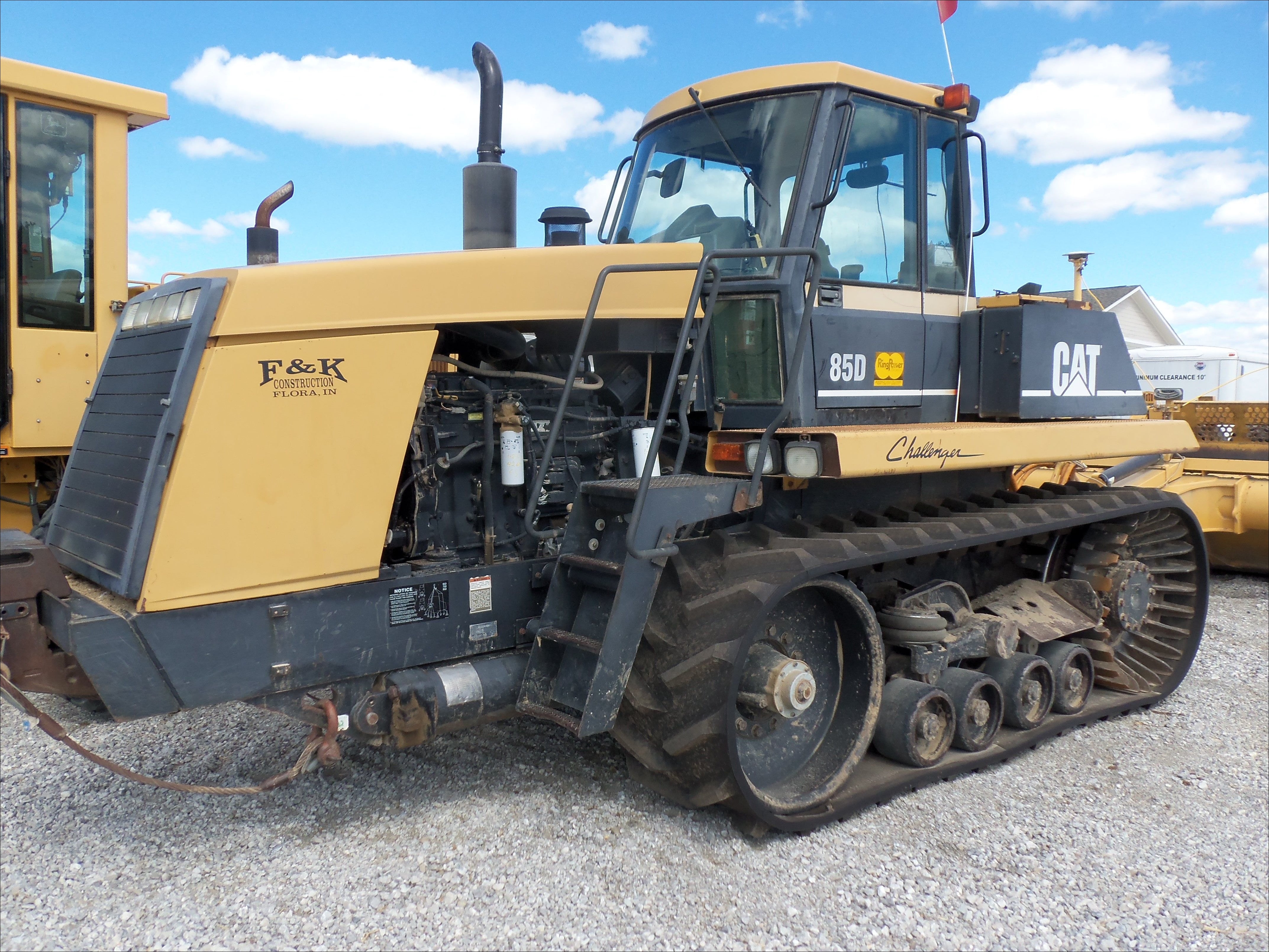 CATALOGO DE PEÇAS CATERPILLAR - 85D CHALLENGER - TRATOR CHALLENGER - EM PDF