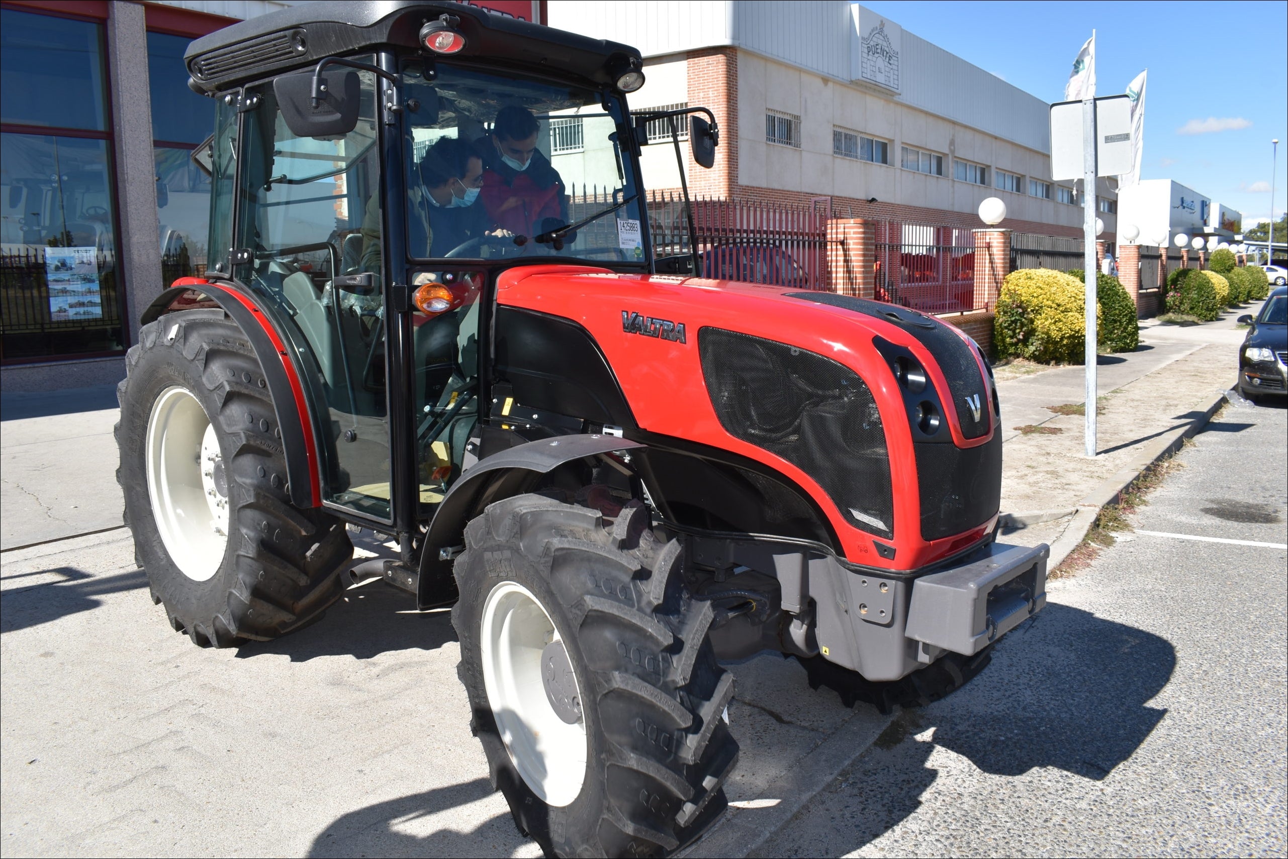 Catálogo De Peças Valtra - F105S 2D0 (F SERIES) - Trator