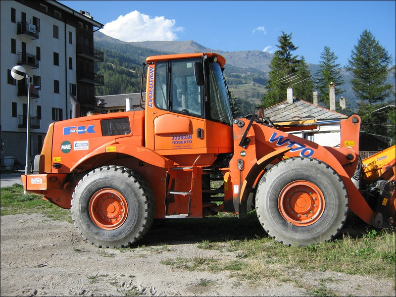 Catalogo De Pecas New Holland W170 FIAT KOBELCO - 2003/2004