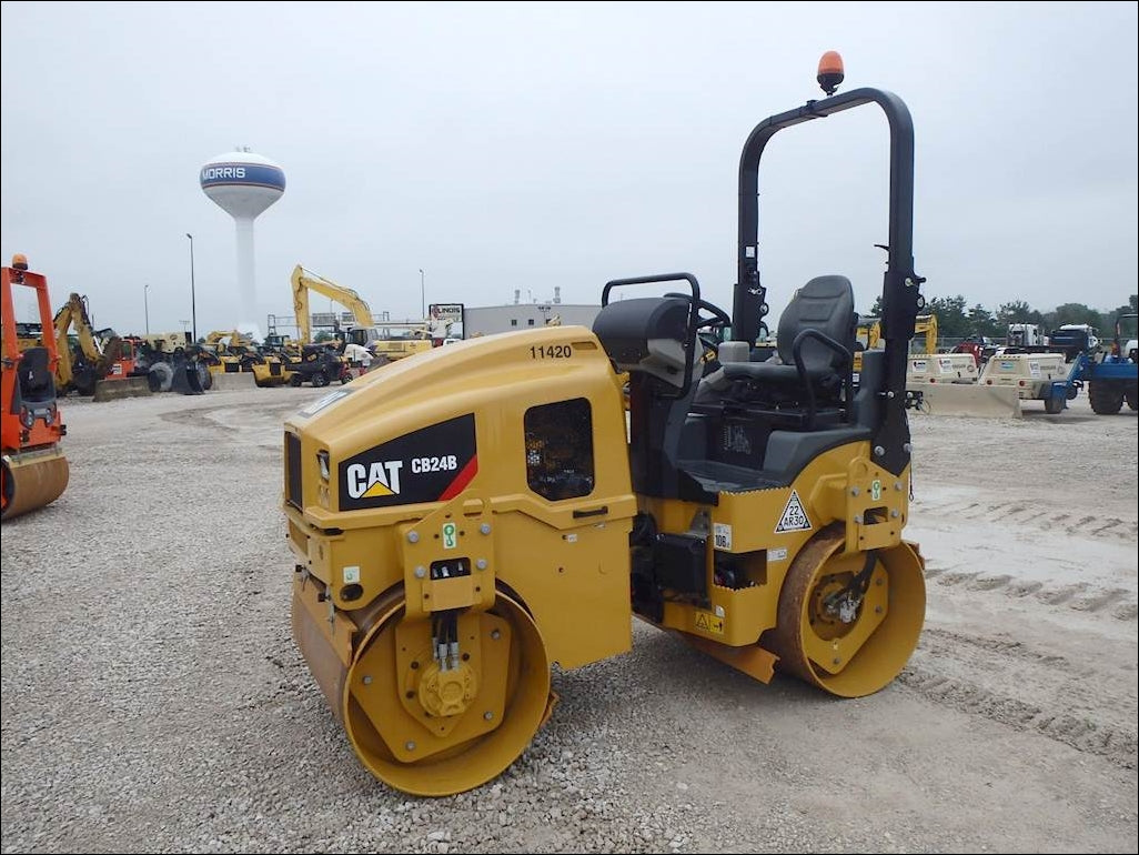 Manual de Serviço CATERPILLAR - CB-24B - Rolo Compactador (Inglês) PDF