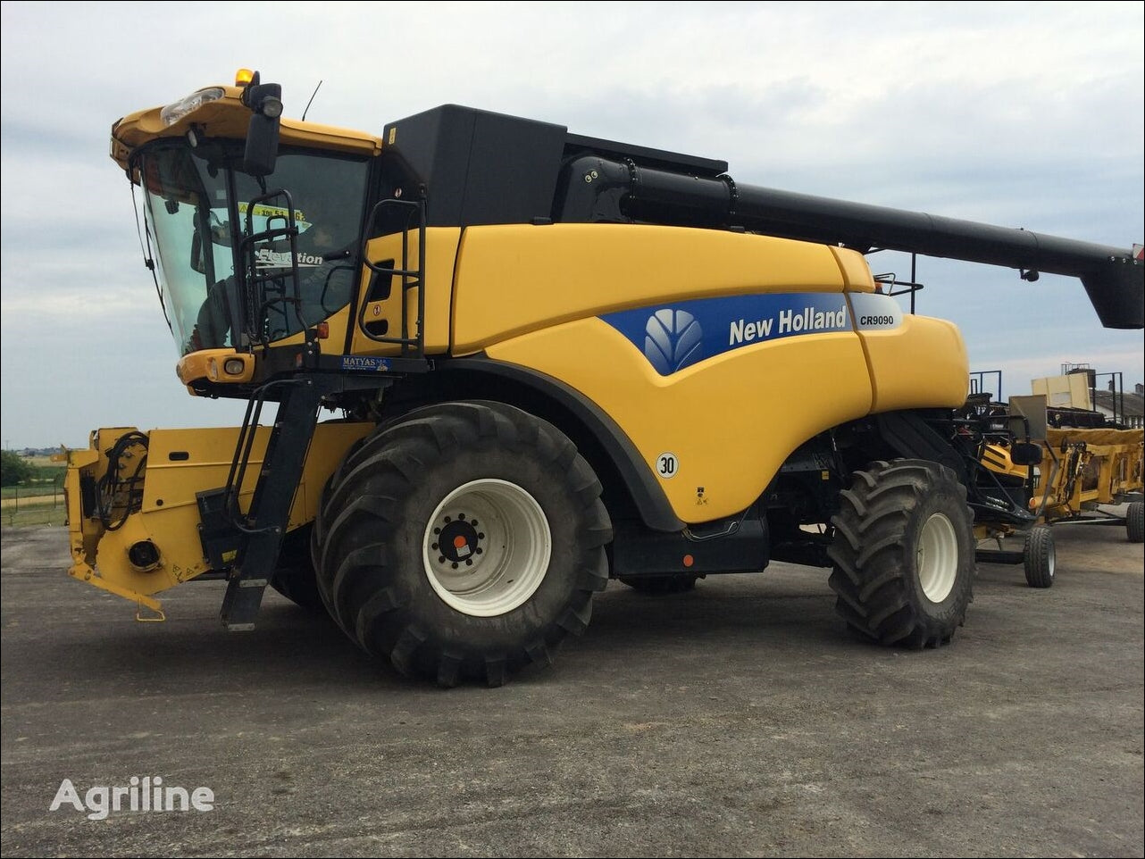 Manual De Serviço NEW HOLLAND - CR9090 - CX8080 - CX8090 Elevation - Tier 4A - Colheitadeira