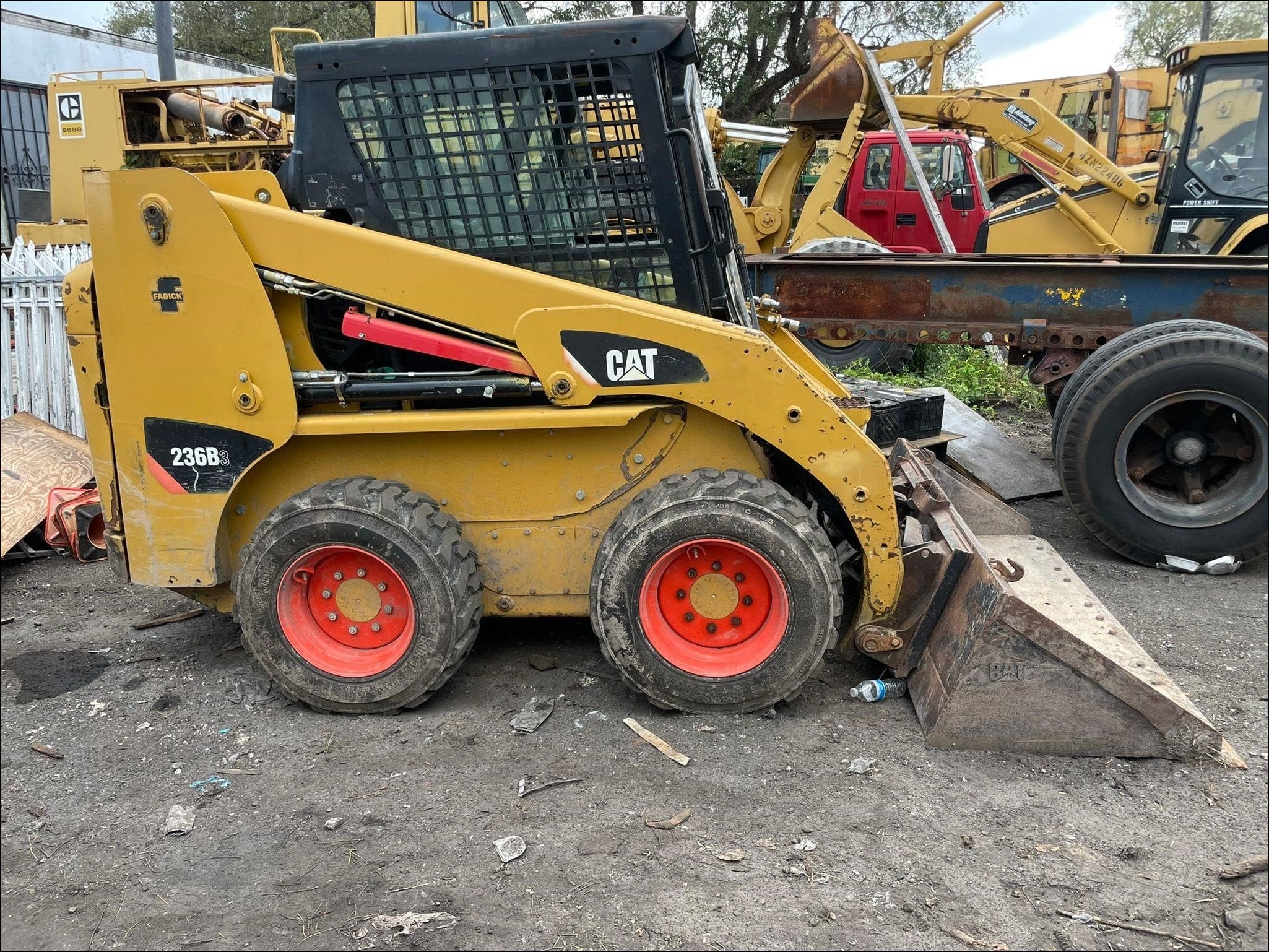 Manual de Serviço CATERPILLAR - 236B3 - Mini Carregadeira (Inglês) PDF