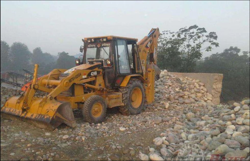 CATALOGO DE PEÇAS CATERPILLAR - 424B - RETROESCAVADEIRA - EM PDF