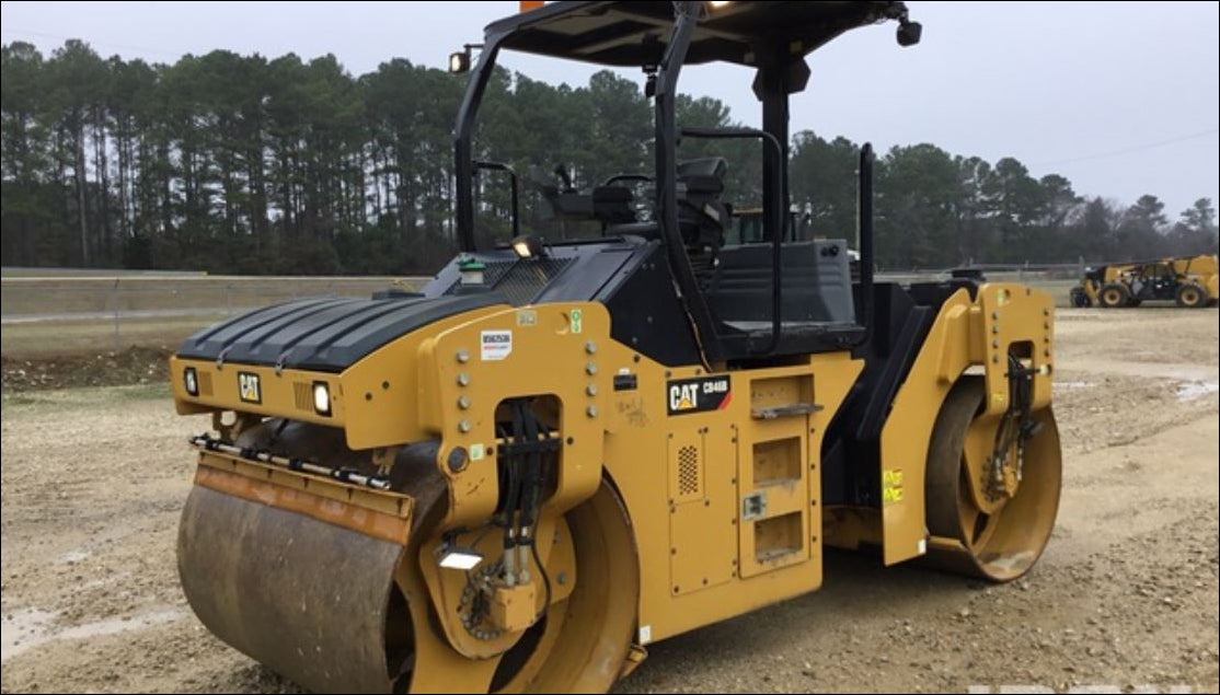 Manual de Serviço CATERPILLAR - CB46B - Rolo Compactador Vibratório (Inglês) PDF