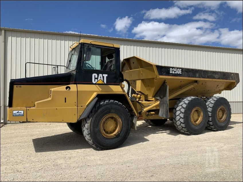 Manual de Serviço CATERPILLAR - D250E - Caminhão articulado - ( Inglês )