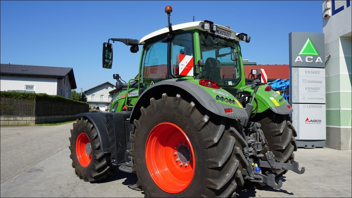 Catalogo De Peças FENDT - 724 SCR - Trator