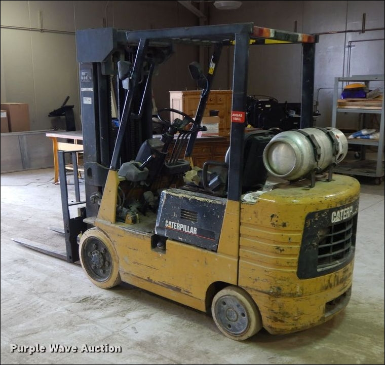 Catalogo De Peças CATERPILLAR - GC20 - Empilhadeira