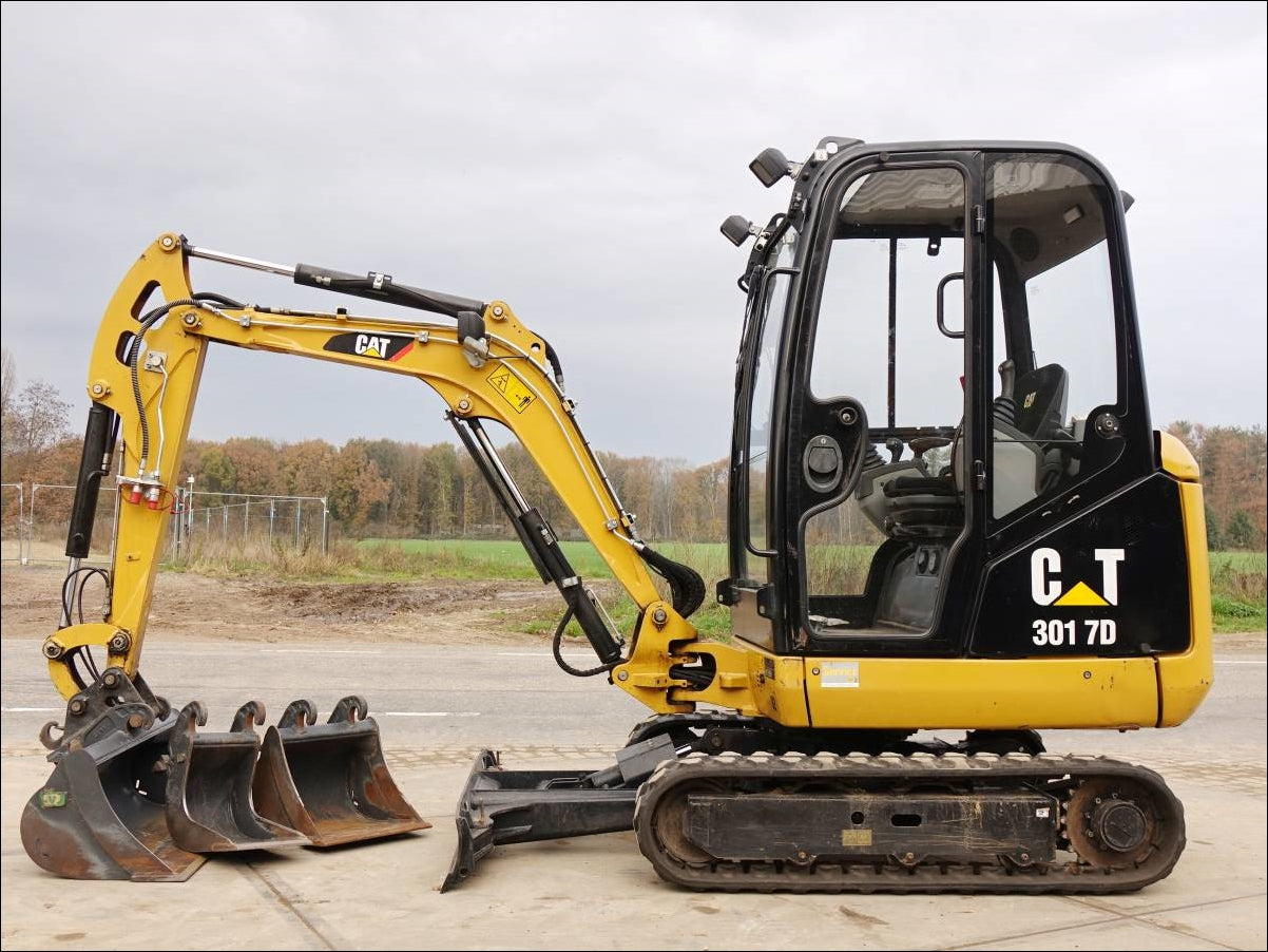 CATALOGO DE PEÇAS CATERPILLAR - 301.7D - MINI ESCAVADEIRA HIDRÁULICA EM PDF