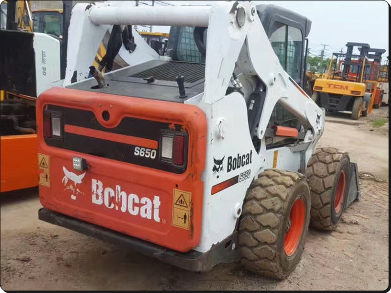 Manual De Operação E Manutenção BOBCAT - S650 - Mini carregadeira