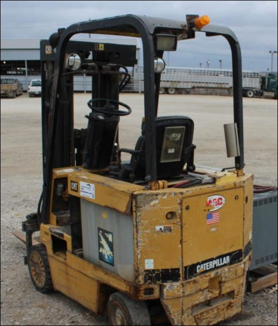 Catalogo De Peças CATERPILLAR - M40D SA - Empilhadeira