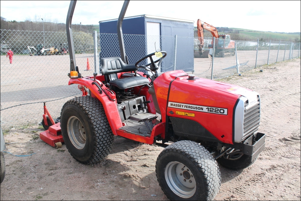 Catalogo De Peças MASSEY FERGUSON -MF 1220 - Trator Compacto