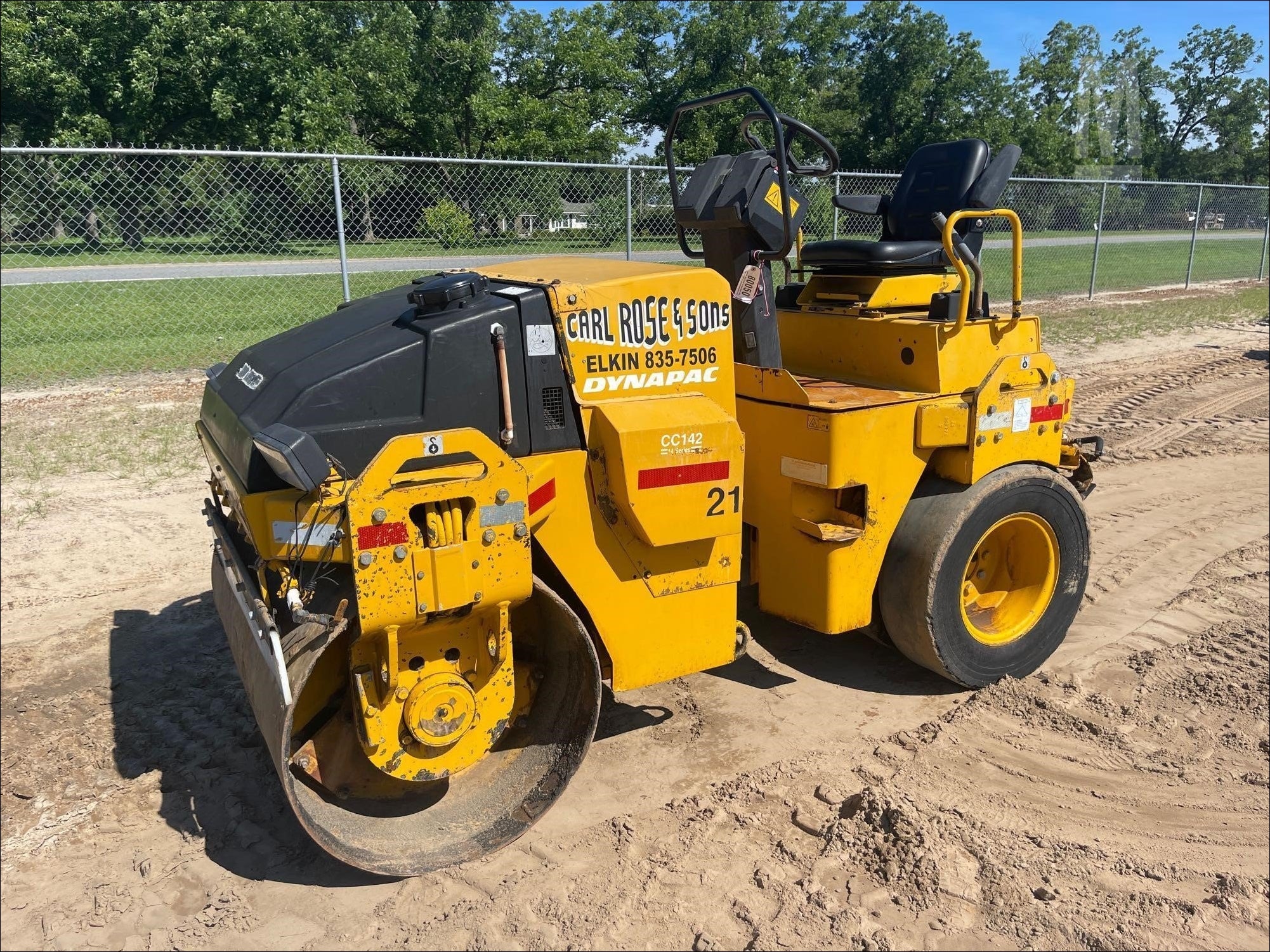 Catalogo De Peças DYNAPAC - CC142C - Roller Vibratory