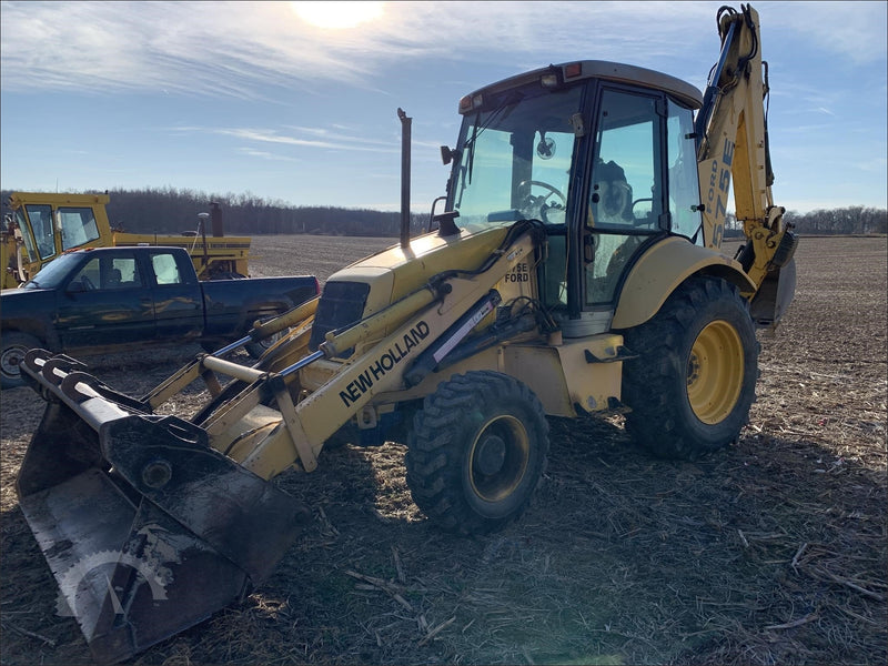 Catalogo De Pecas New Holland 575E - Retroescav - 1996/2001