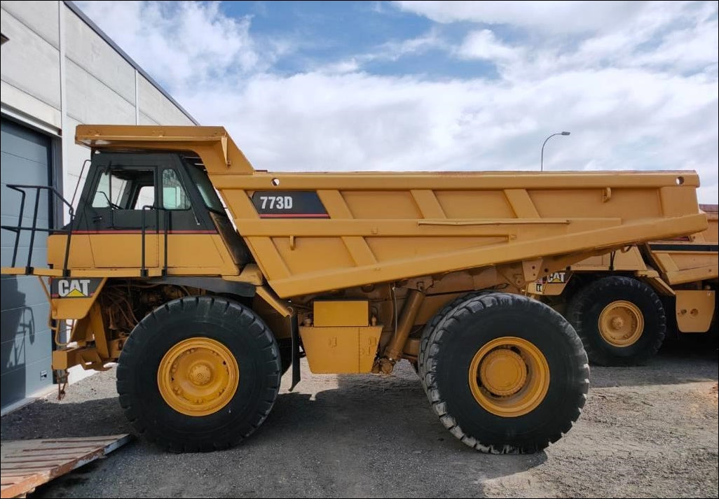 Manual de Serviço CATERPILLAR - 773D - Caminhão Fora De Estrada (Inglês) PDF