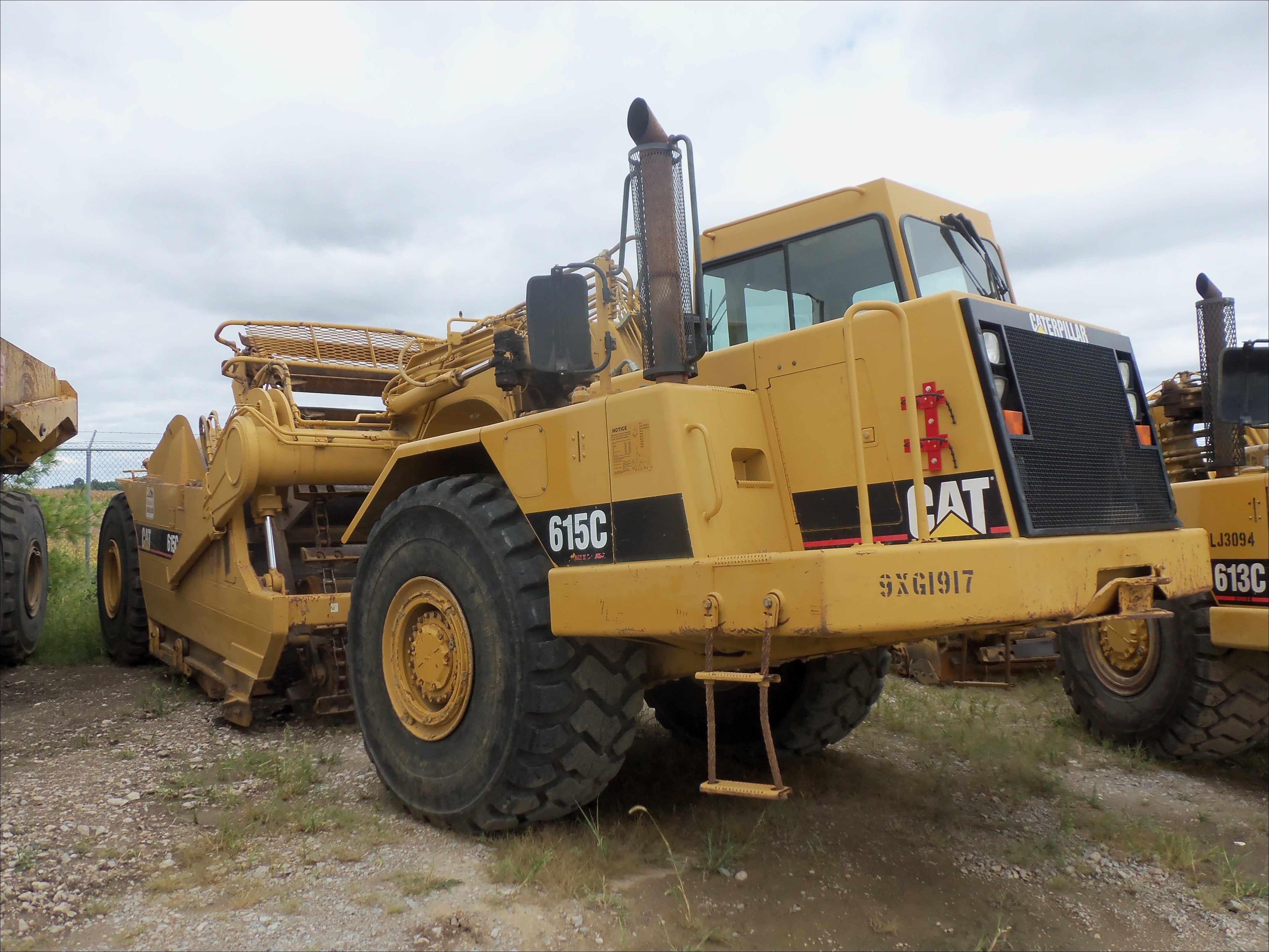 CATALOGO DE PEÇAS CATERPILLAR - 615C - RASPADOR DE RODAS EM PDF